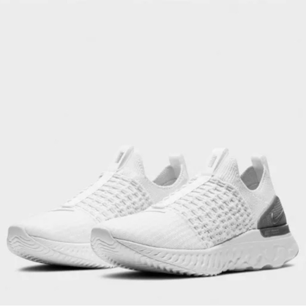 Size 7 - Nike React Phantom Run Flyknit 2 True White Silver 2020